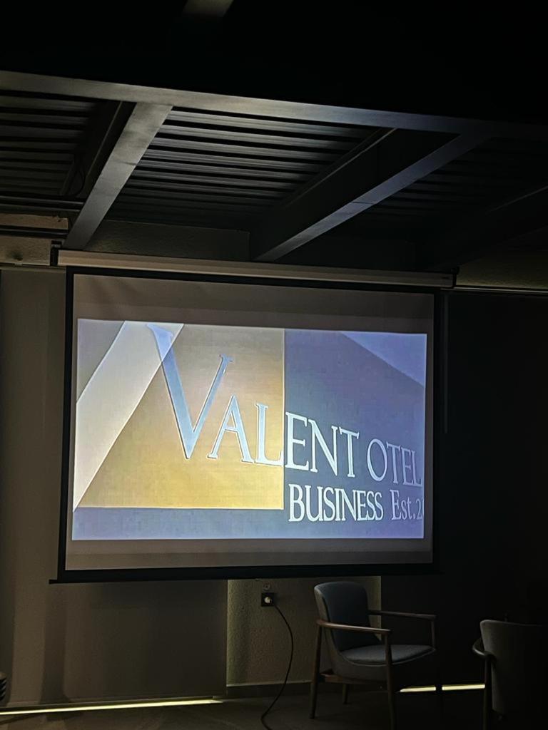 Valent Otel Business Акчай Екстериор снимка