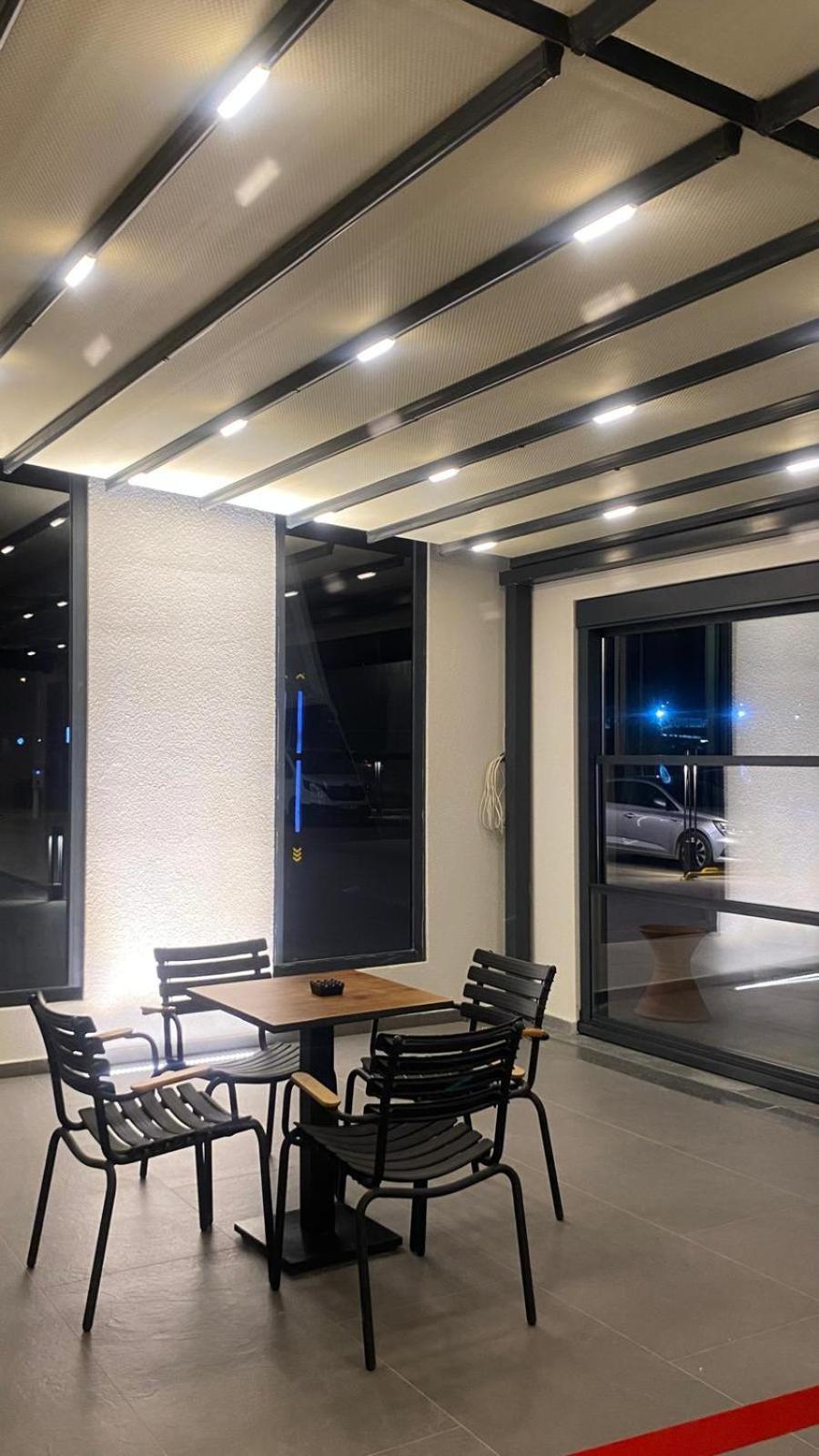 Valent Otel Business Акчай Екстериор снимка